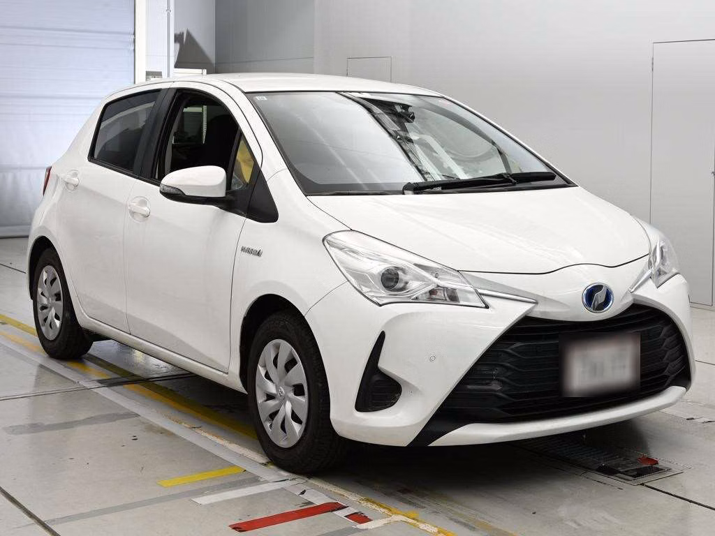 TOYOTA VITZ