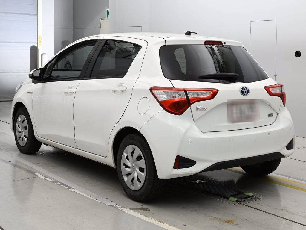TOYOTA VITZ