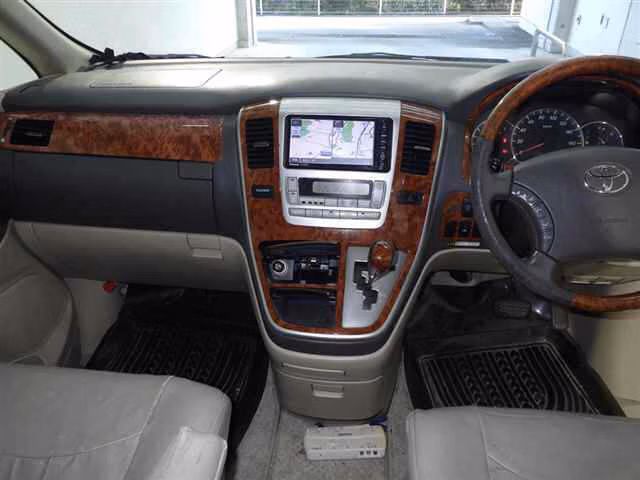 TOYOTA ALPHARD