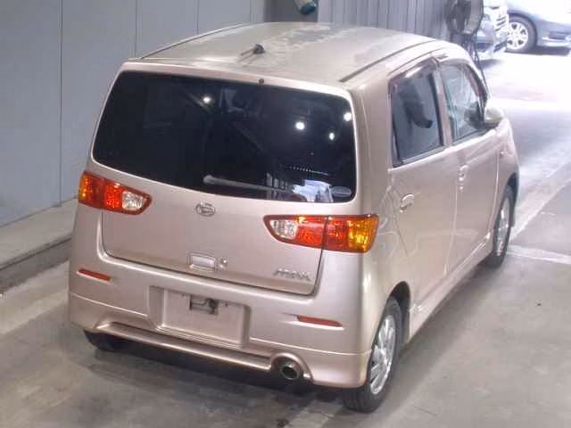 DAIHATSU MAX