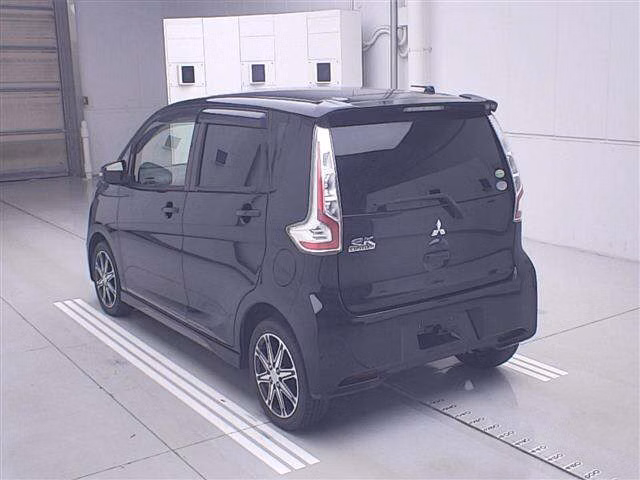 MITSUBISHI EK CUSTOM