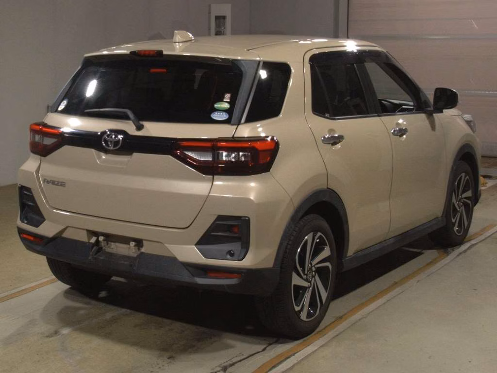 TOYOTA RAIZE