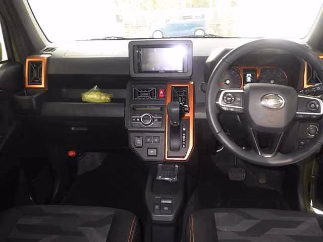 DAIHATSU TAFT