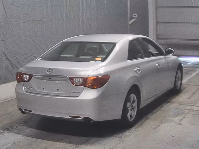 TOYOTA MARK X