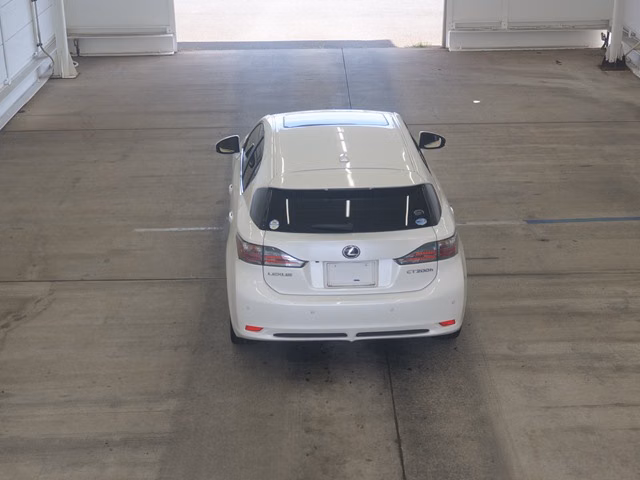 LEXUS CT200H