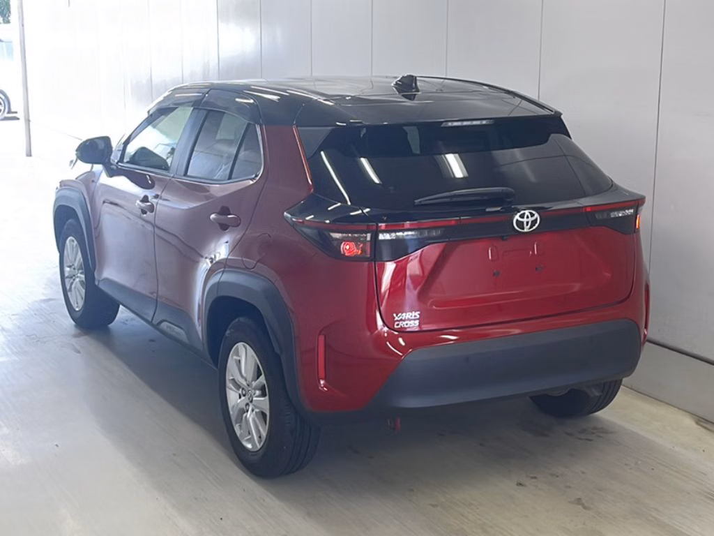 TOYOTA YARIS CROSS