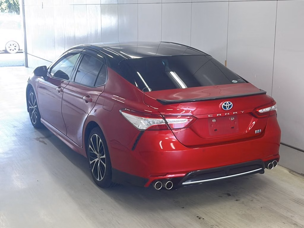 TOYOTA CAMRY