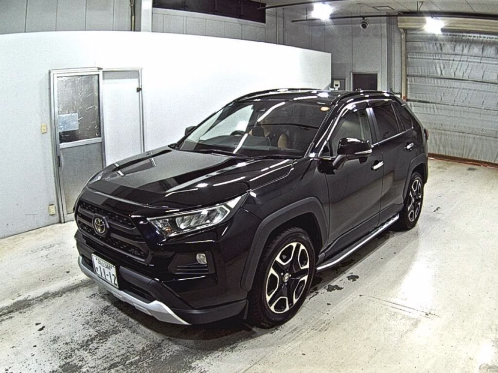 TOYOTA RAV4