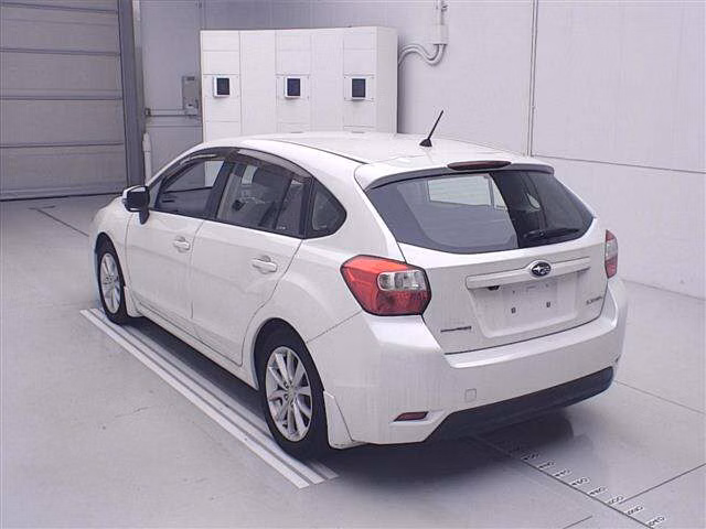 SUBARU IMPREZA