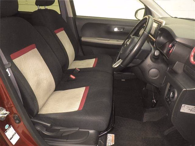 DAIHATSU BOON