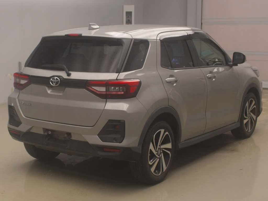 TOYOTA RAIZE