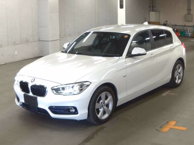 BMW 1-SERIES