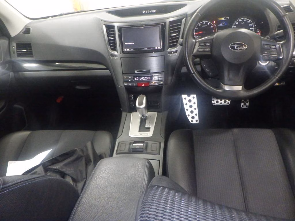 SUBARU LEGACY