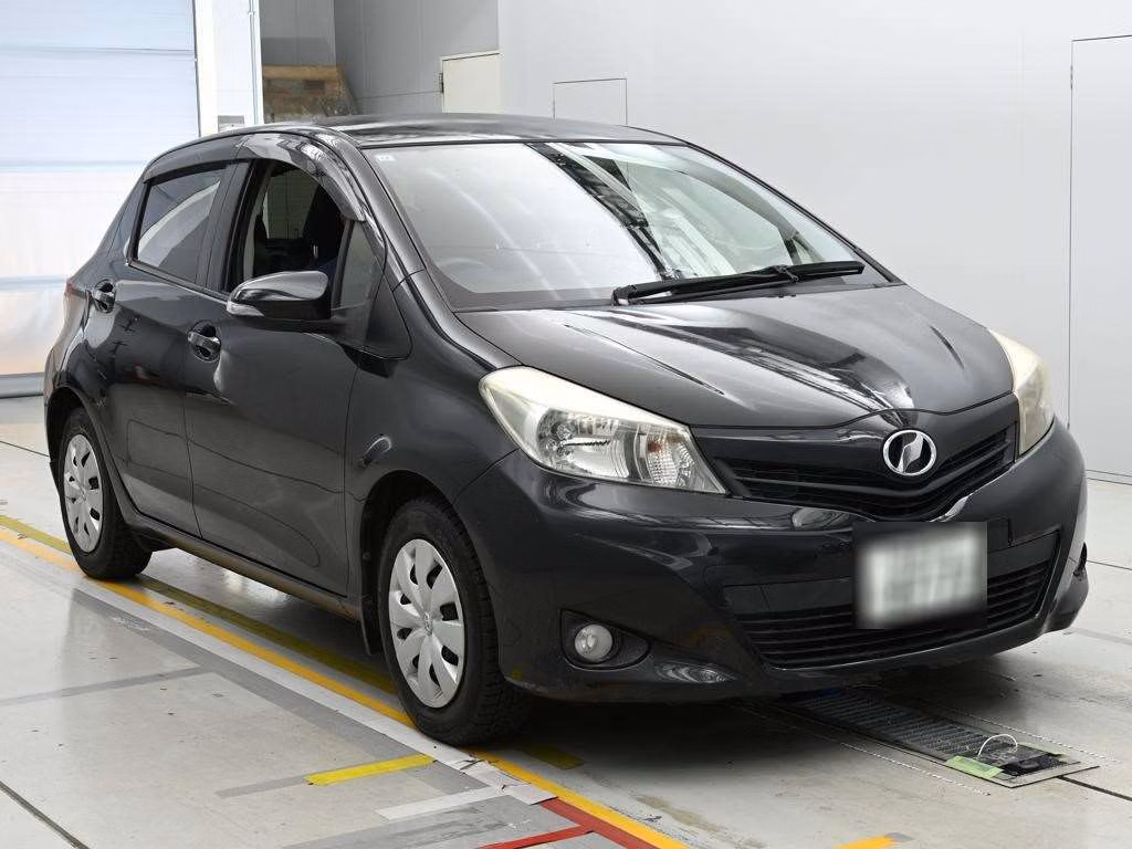 TOYOTA VITZ