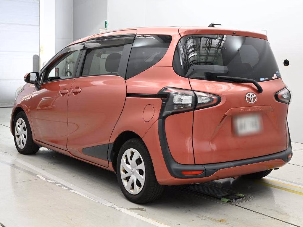 TOYOTA SIENTA