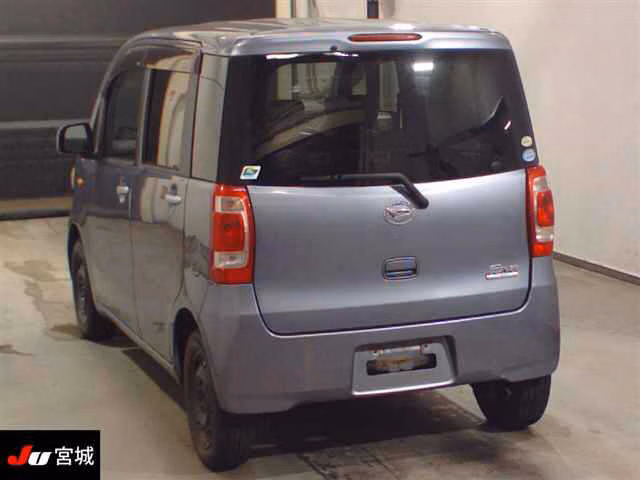 DAIHATSU TANTO EXE