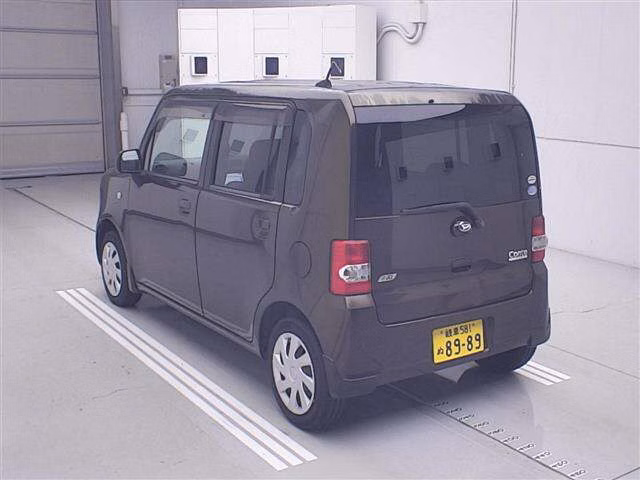 DAIHATSU MOVE CONTE