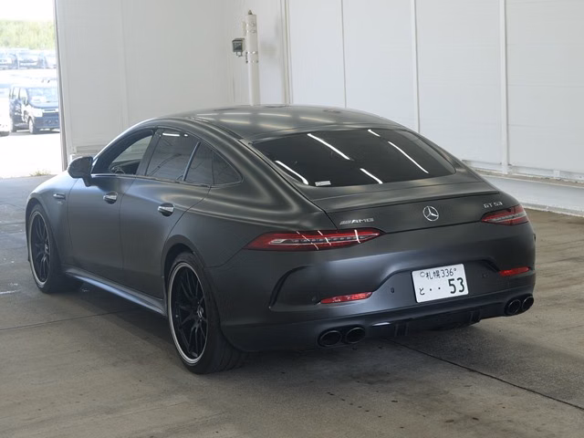 MERCEDES-BENZ AMG GT