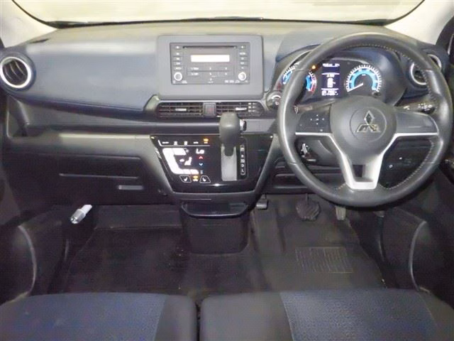 MITSUBISHI EK X