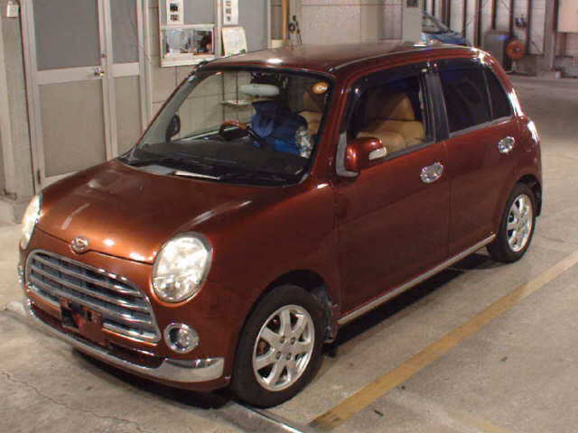 DAIHATSU MIRA GINO