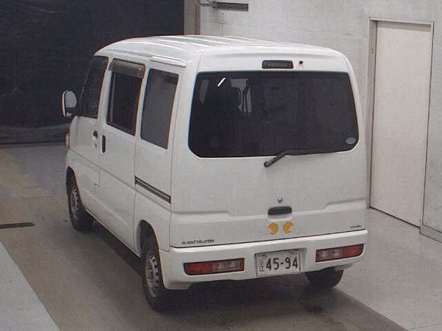 MITSUBISHI MINICAB
