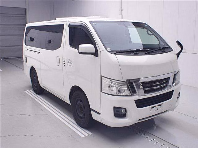 NISSAN NV350 CARAVAN