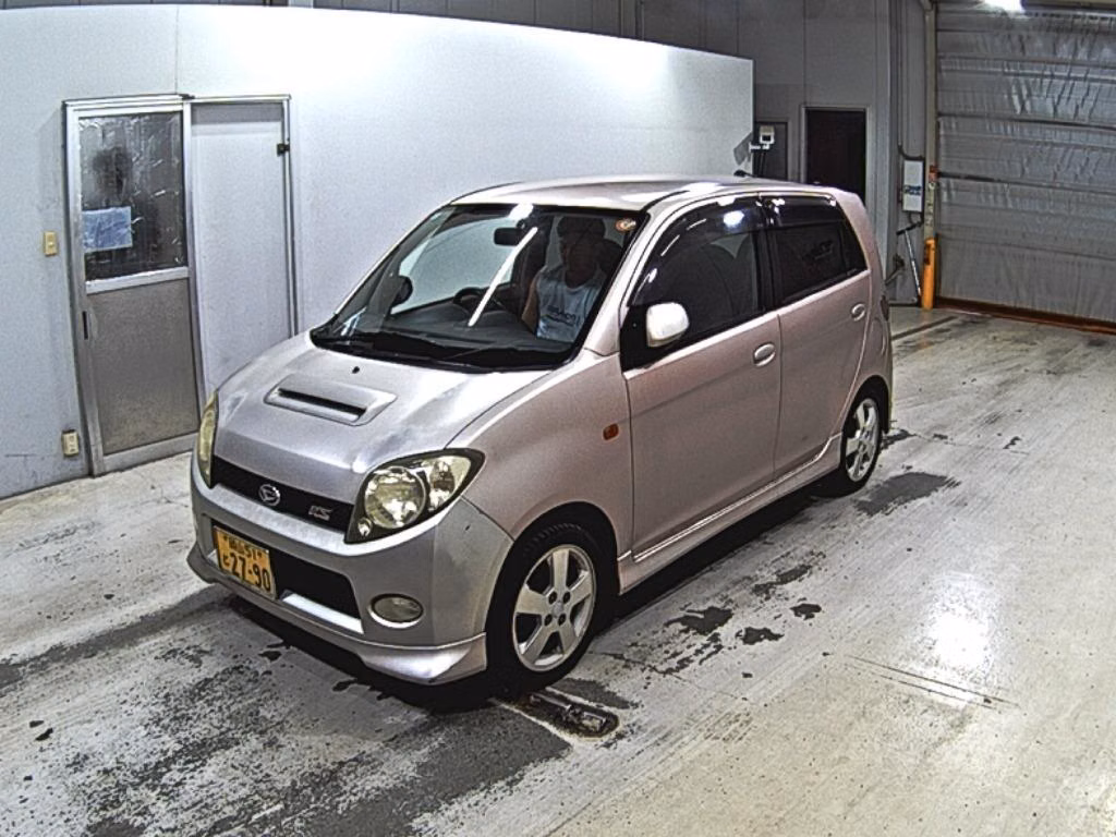 DAIHATSU MAX