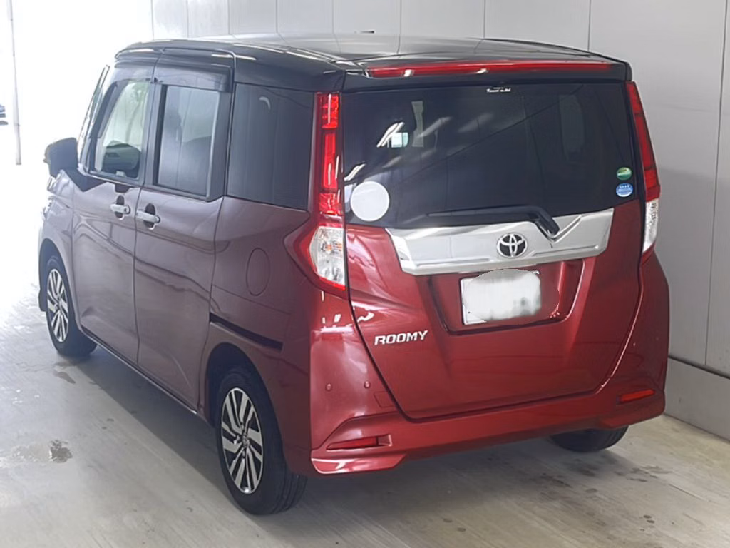 TOYOTA ROOMY