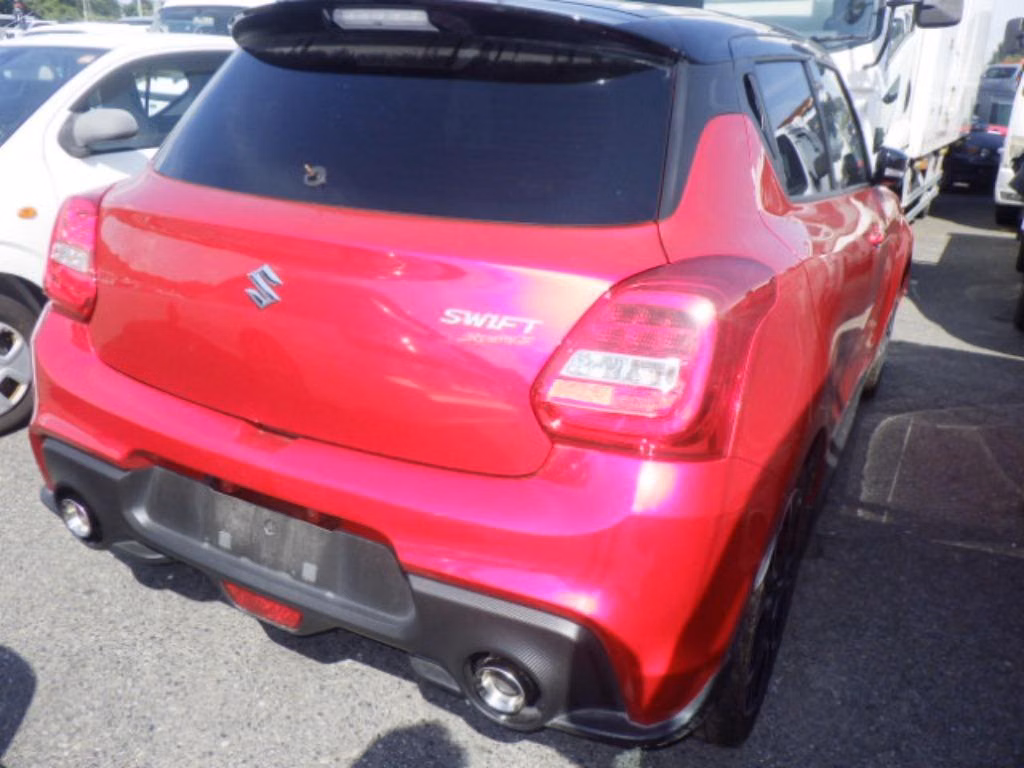 SUZUKI SWIFT