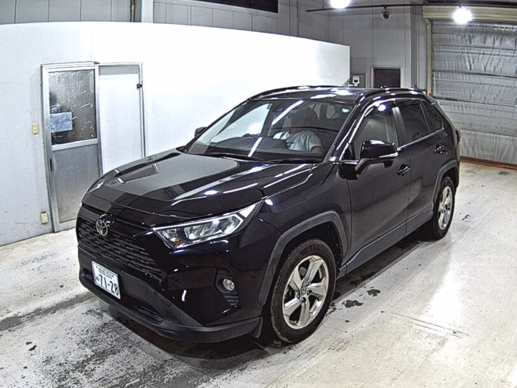TOYOTA RAV4