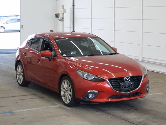 MAZDA AXELA