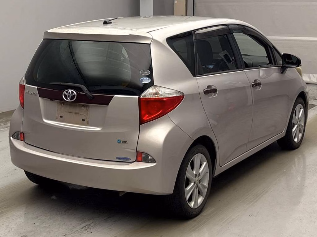 TOYOTA RACTIS