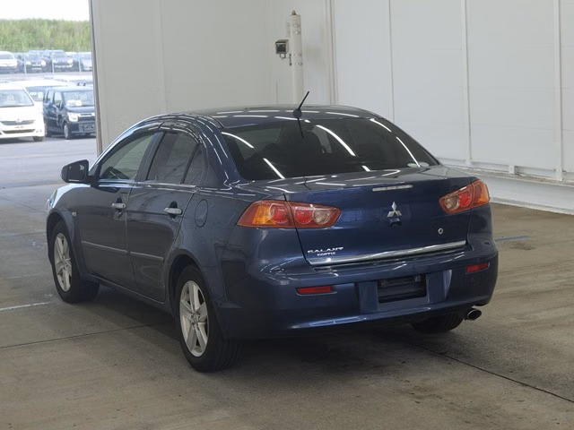 MITSUBISHI GALANT FORTIS