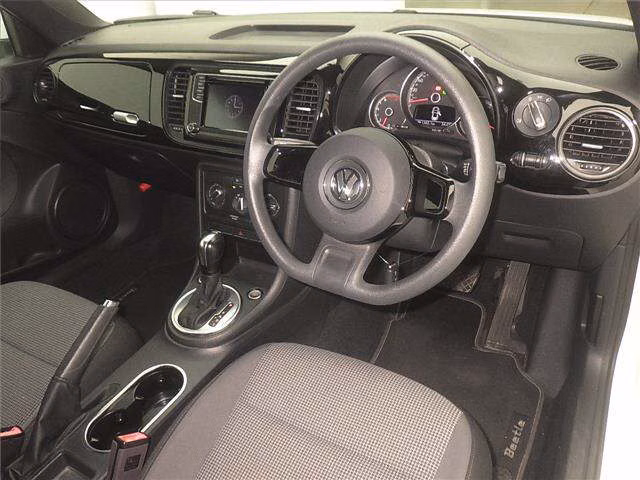 VOLKSWAGEN BEETLE