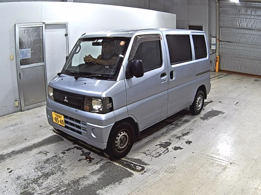 MITSUBISHI MINICAB