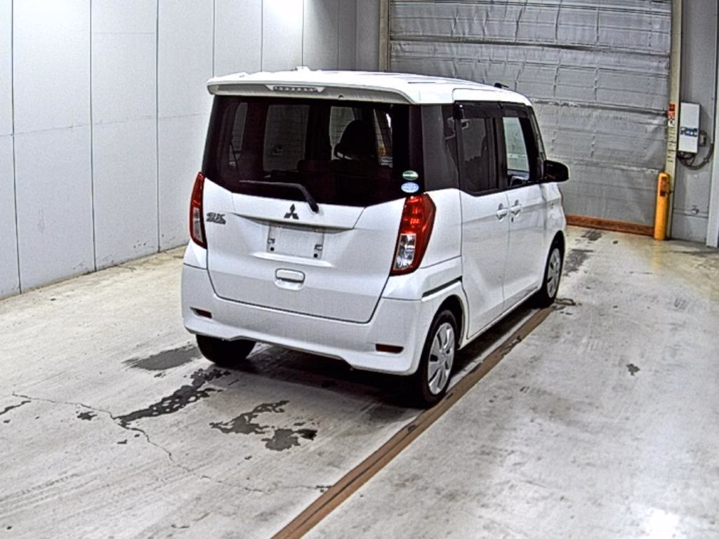 MITSUBISHI EK SPACE