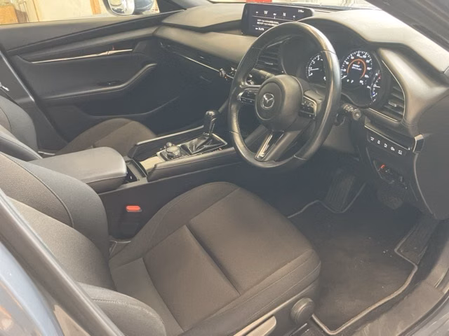 MAZDA MAZDA3