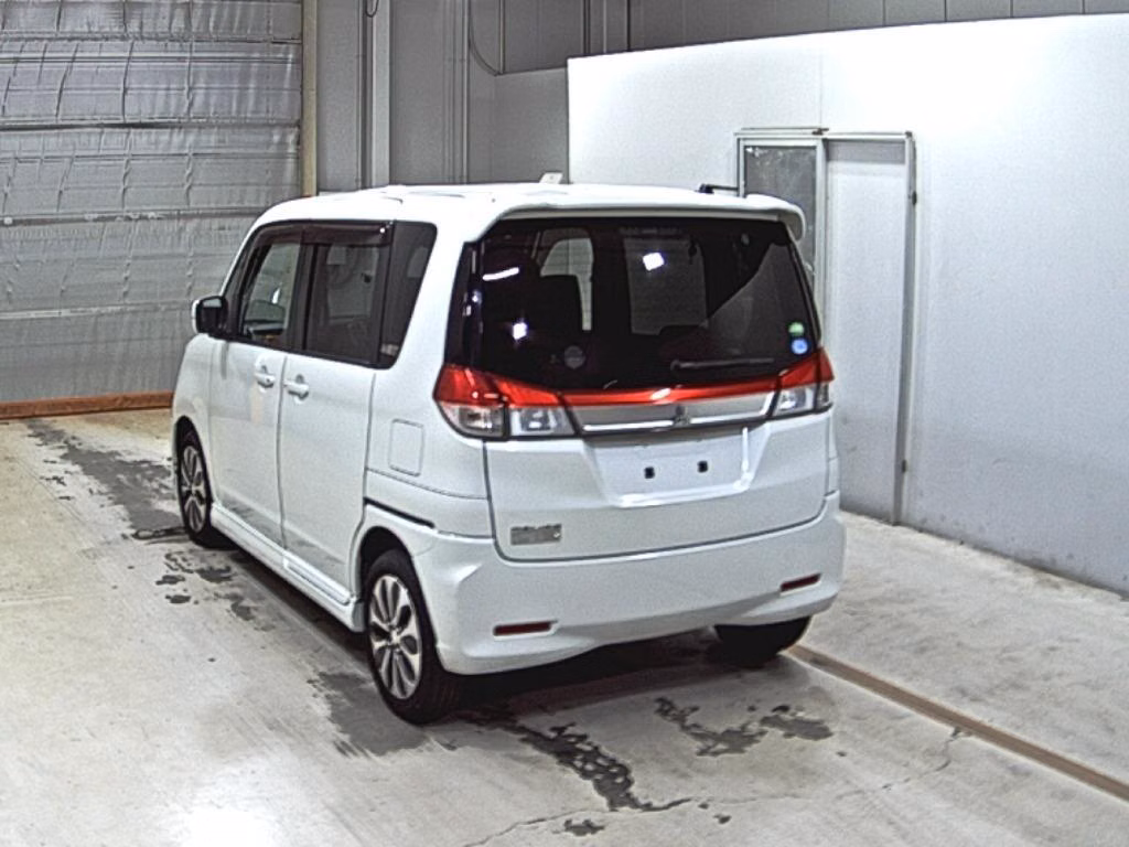 MITSUBISHI DELICA D:2