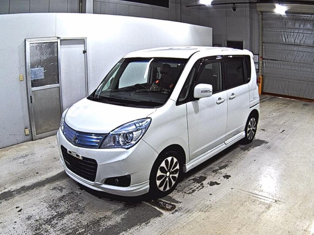 MITSUBISHI DELICA D:2