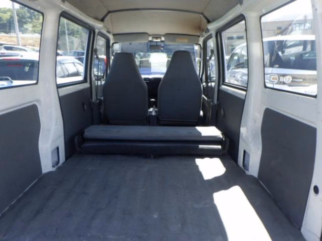 MITSUBISHI MINICAB