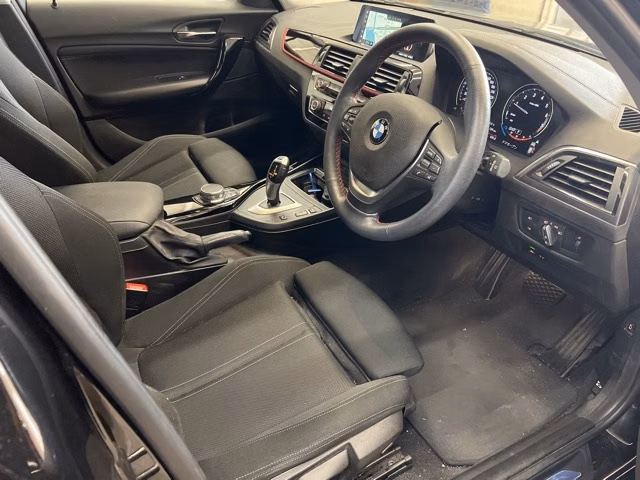 BMW 1-SERIES