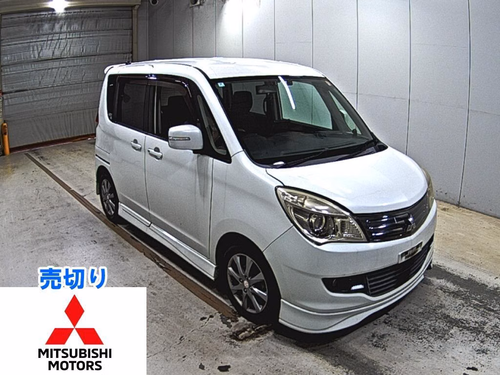 MITSUBISHI DELICA D:2