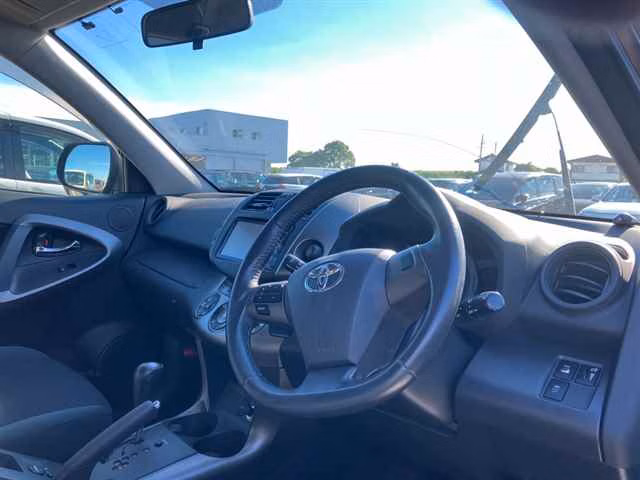 TOYOTA VANGUARD
