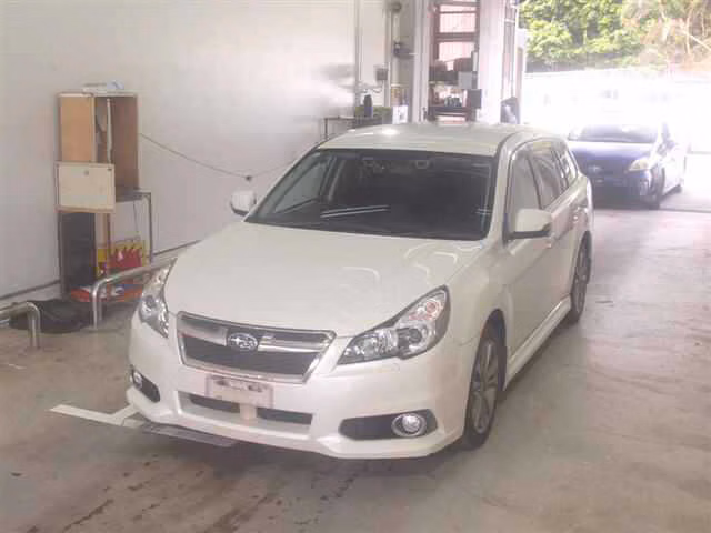 SUBARU LEGACY