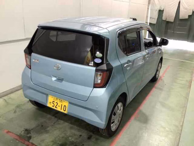 TOYOTA PIXIS EPOCH