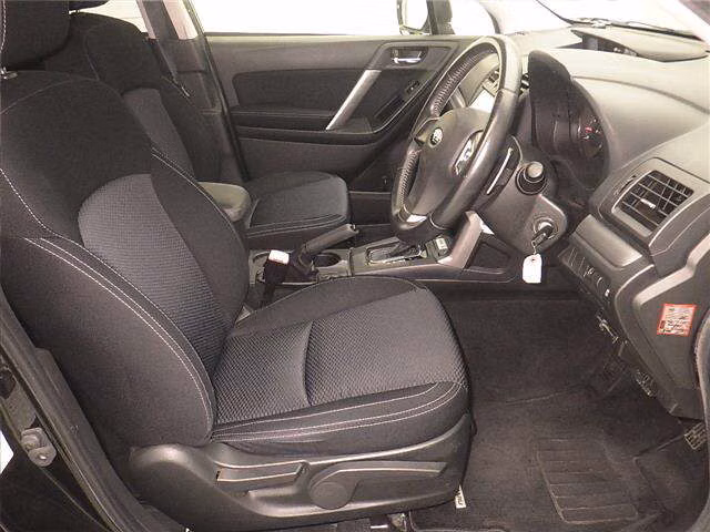 SUBARU FORESTER