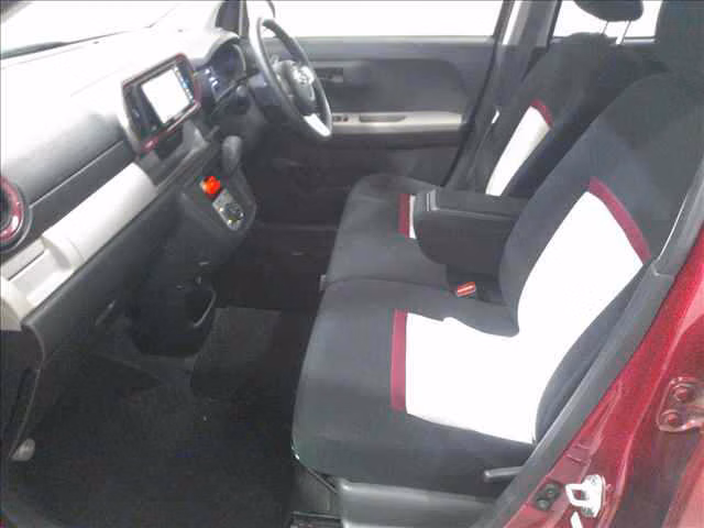 DAIHATSU BOON