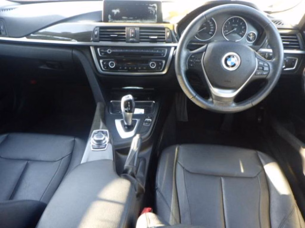 BMW 3-SERIES