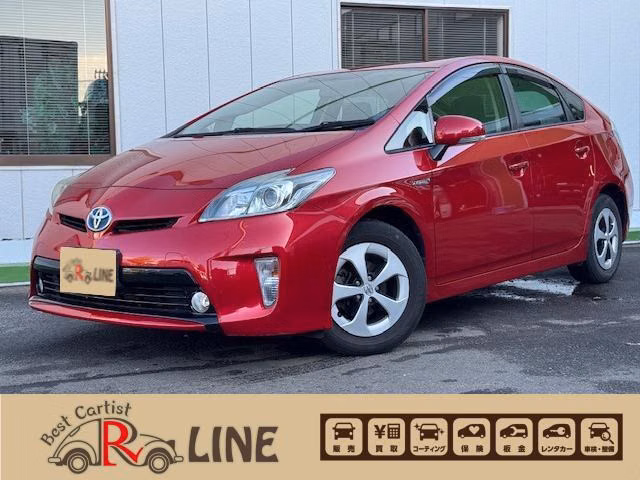 TOYOTA PRIUS