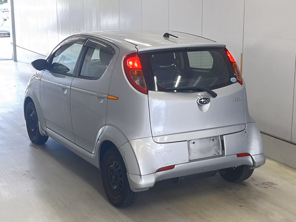 SUBARU R2